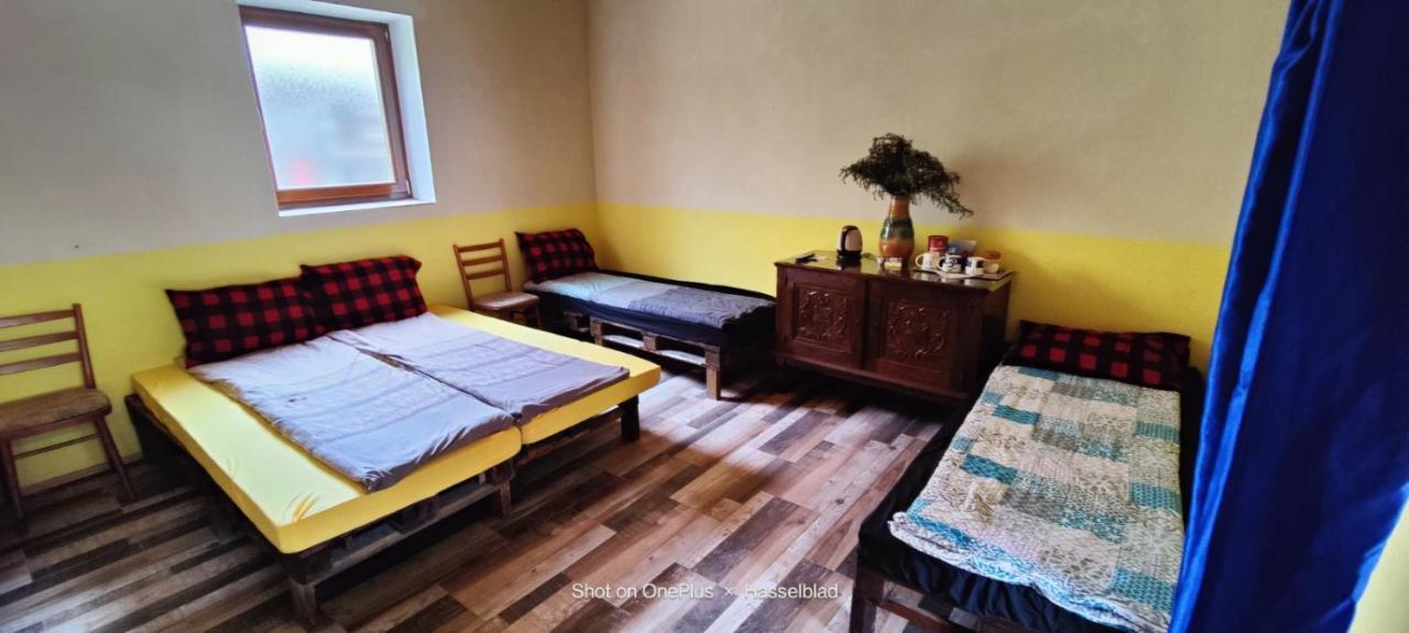 Hostel Horgos Centar ภายนอก รูปภาพ