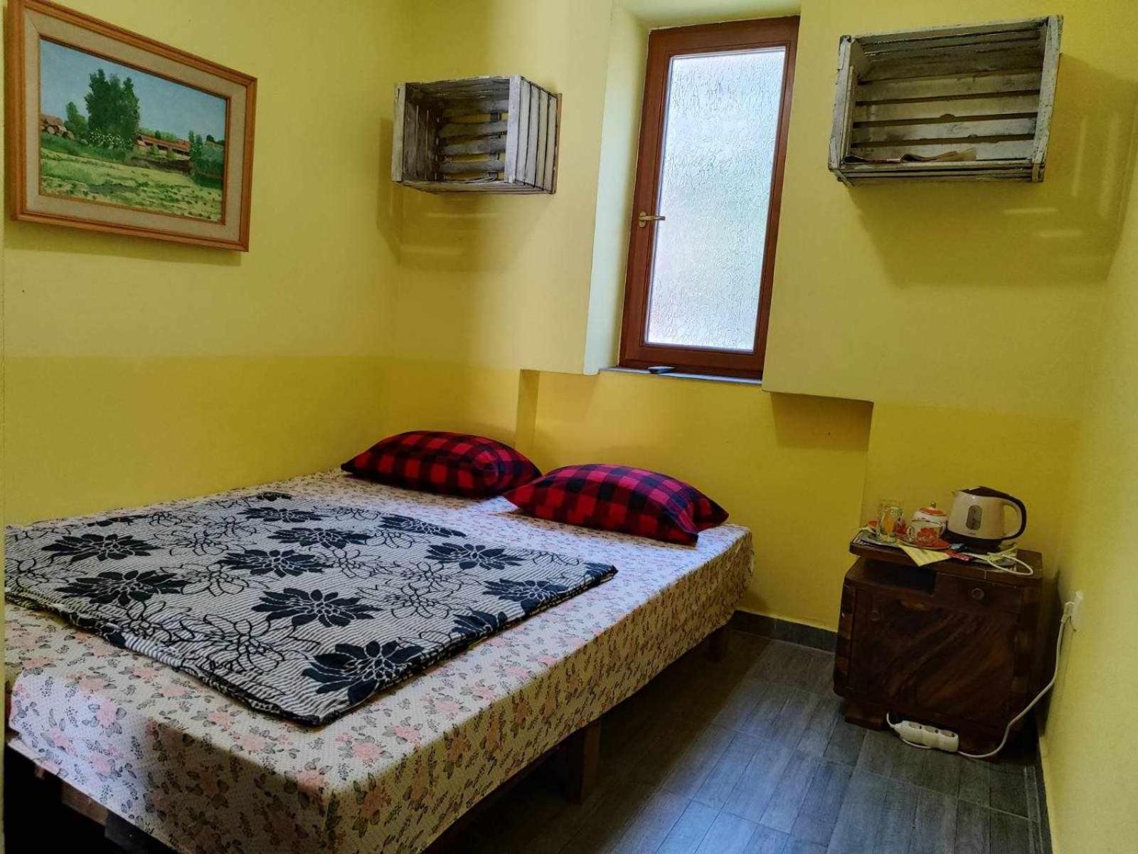 Hostel Horgos Centar ภายนอก รูปภาพ